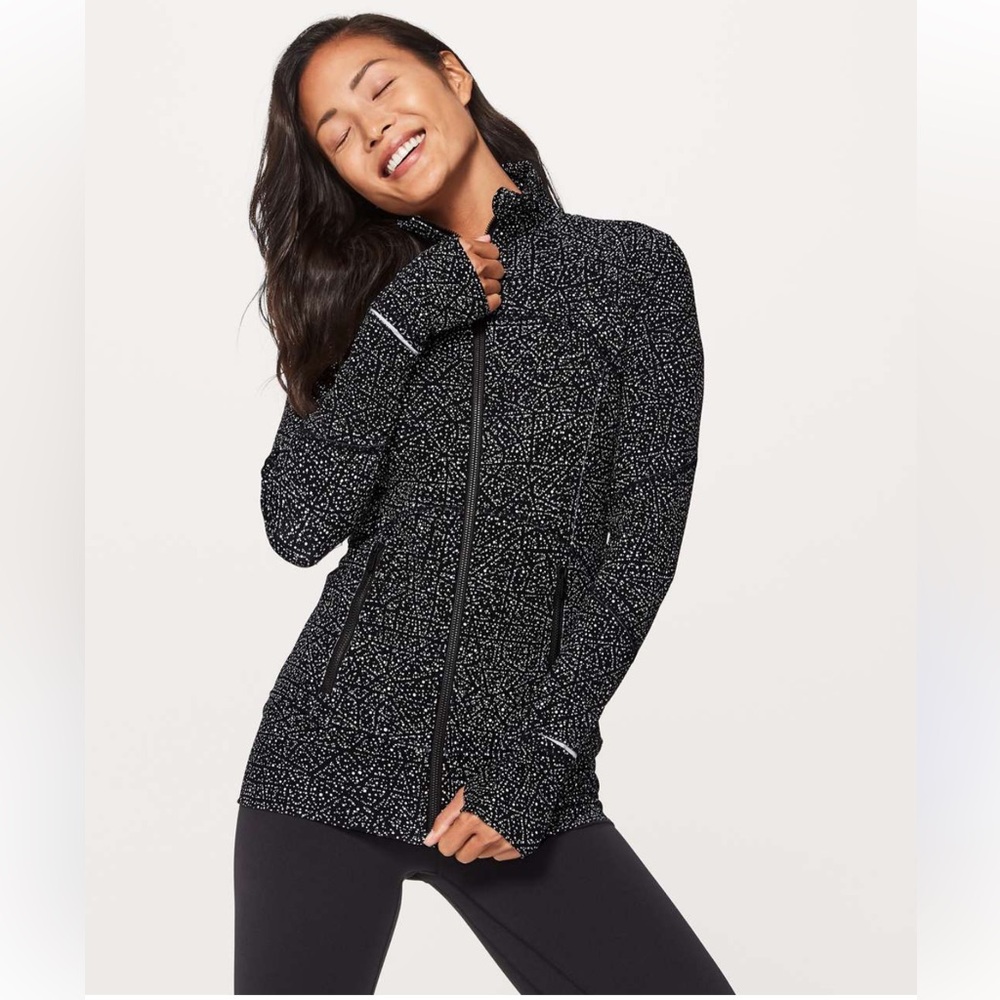 Lululemon Contour Jacket - Night View White Black